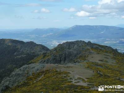 Cuerda Larga - Miraflores de la Sierra; mochilas trekking mujer senderos españa tarjeta federativa 